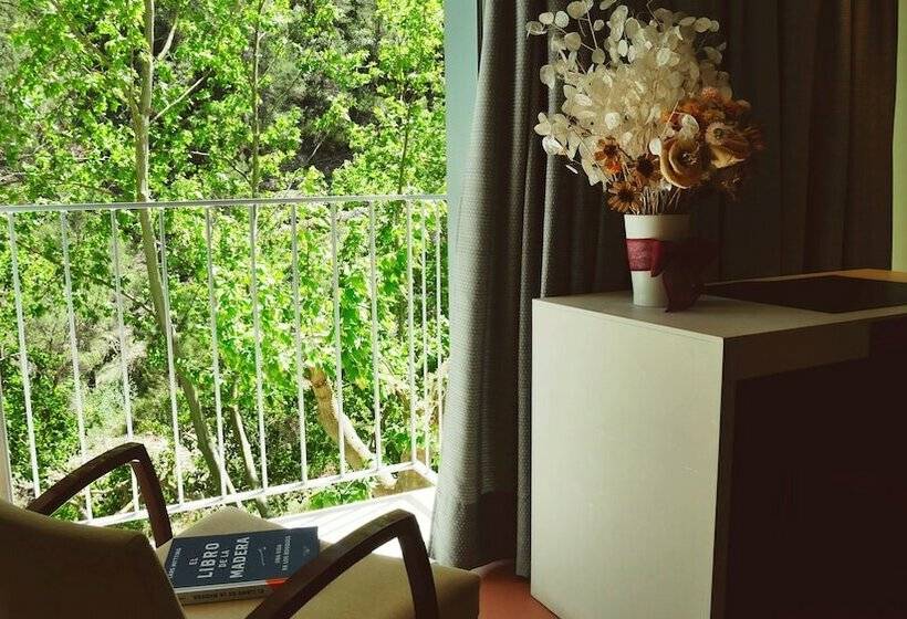 호텔 El Balneario De Tus