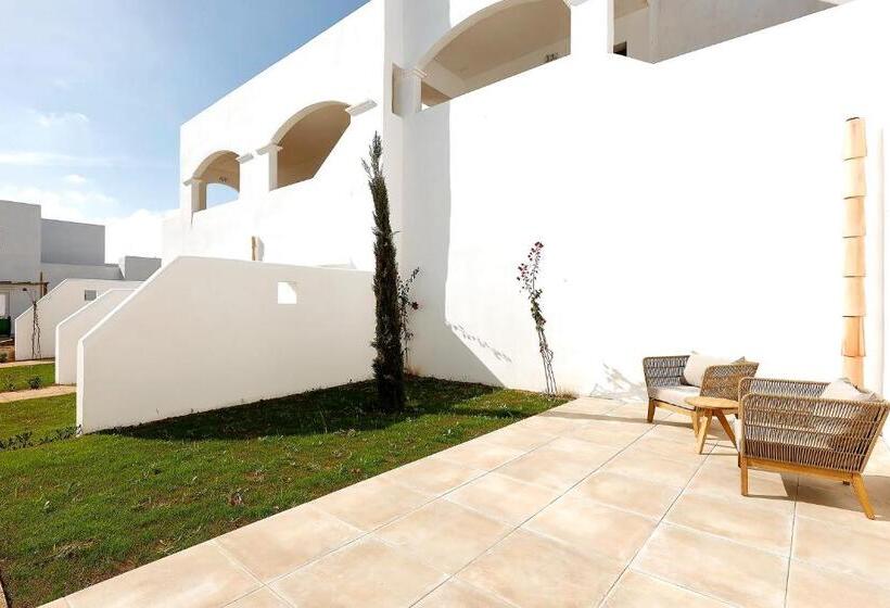 호텔 Eques Petit Resort