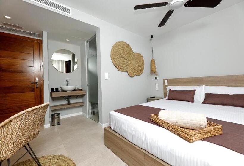 호텔 Eques Petit Resort