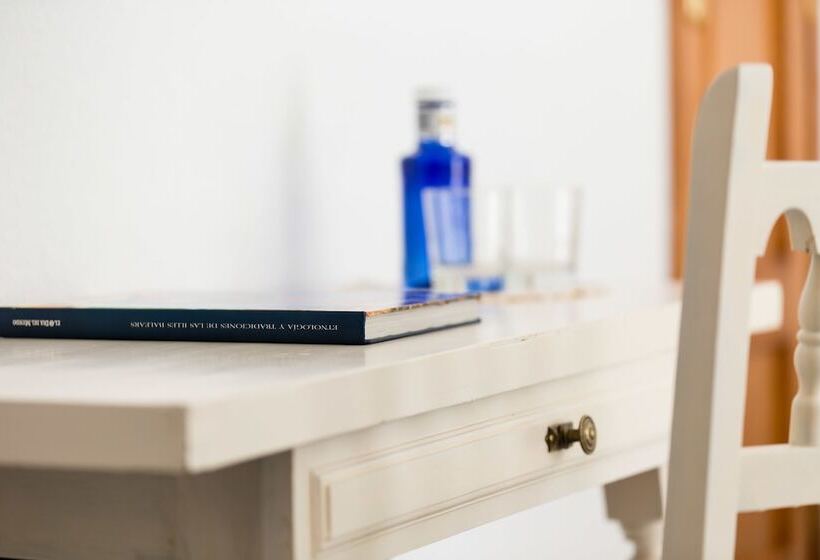 فندق Garau Petit