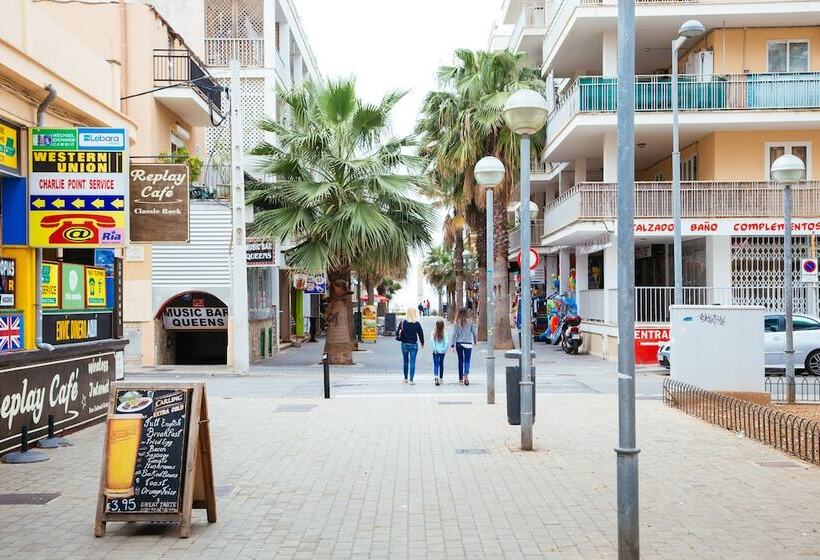 فندق Garau Petit