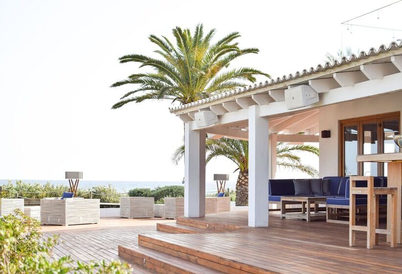 Gecko Hotel & Beach Club, A Small Luxury Hotel Of The World