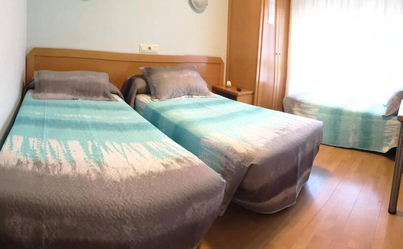 هتل Hospedaje Covadonga