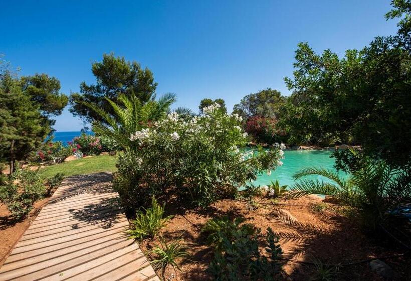 ホテル Hostal Cala Boix