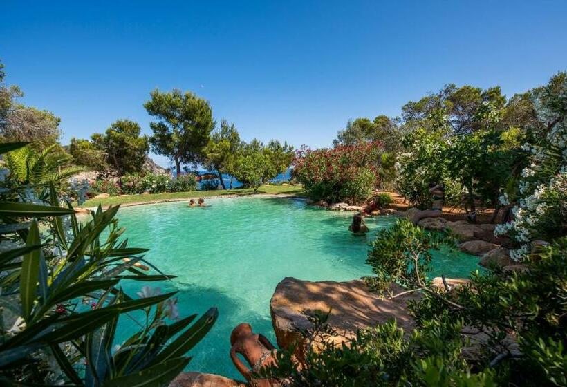 ホテル Hostal Cala Boix