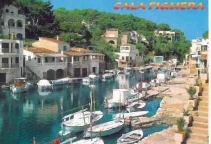 هتل Hostal Can Jordi