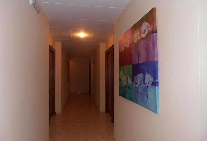 בית מלון כפרי Hostal Carlos Iii