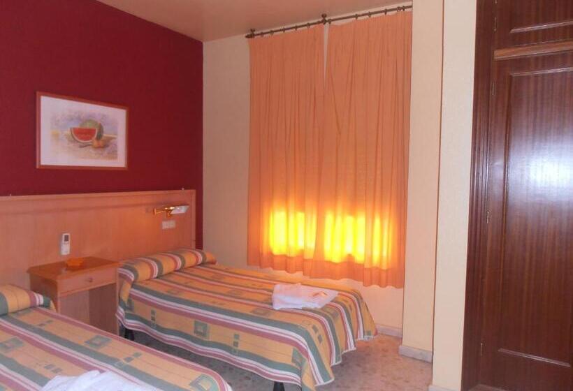 בית מלון כפרי Hostal Carlos Iii