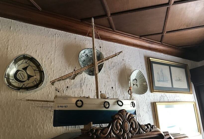 酒店 Hostal Ca S Bombu