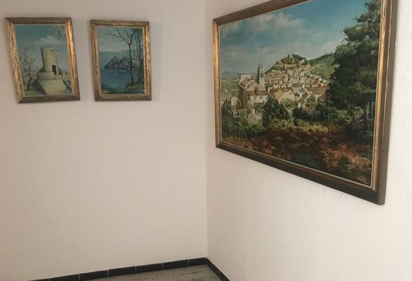 酒店 Hostal Ca S Bombu