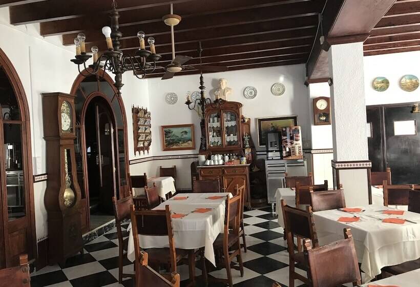 酒店 Hostal Ca S Bombu