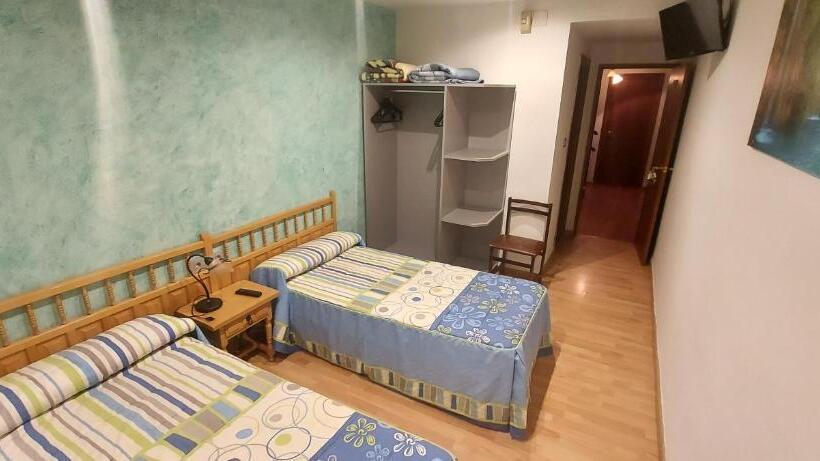 ホテル Hostal Del Campo