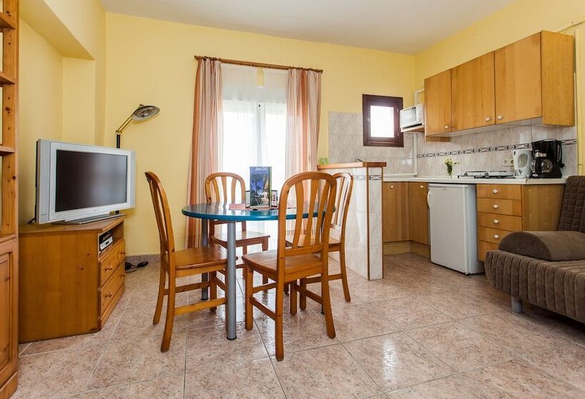 酒店 Hostal Doris Adults Only