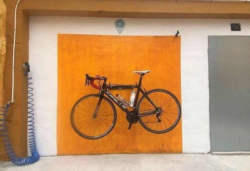 酒店 Hostal Doris Adults Only