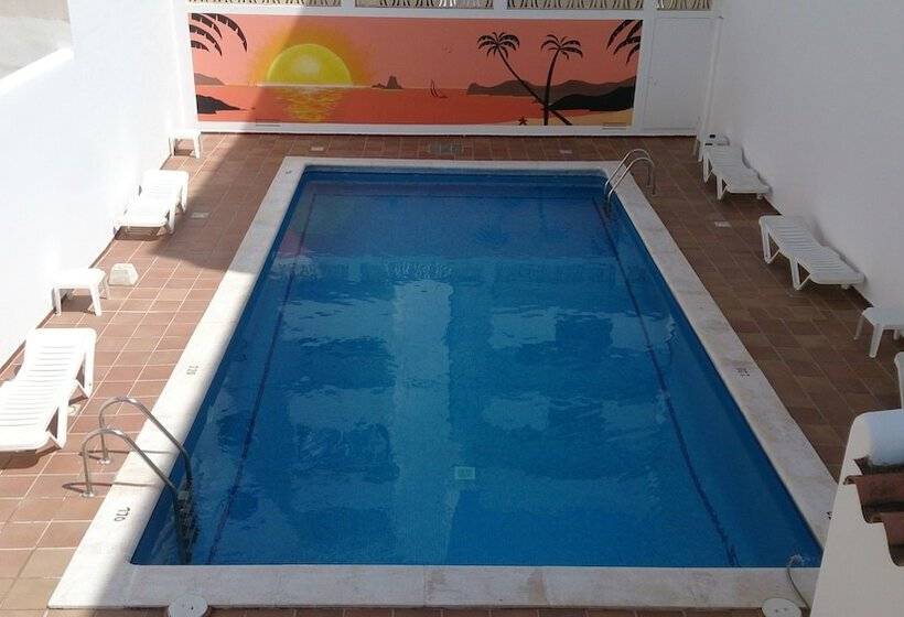 هتل Hostal Horizonte