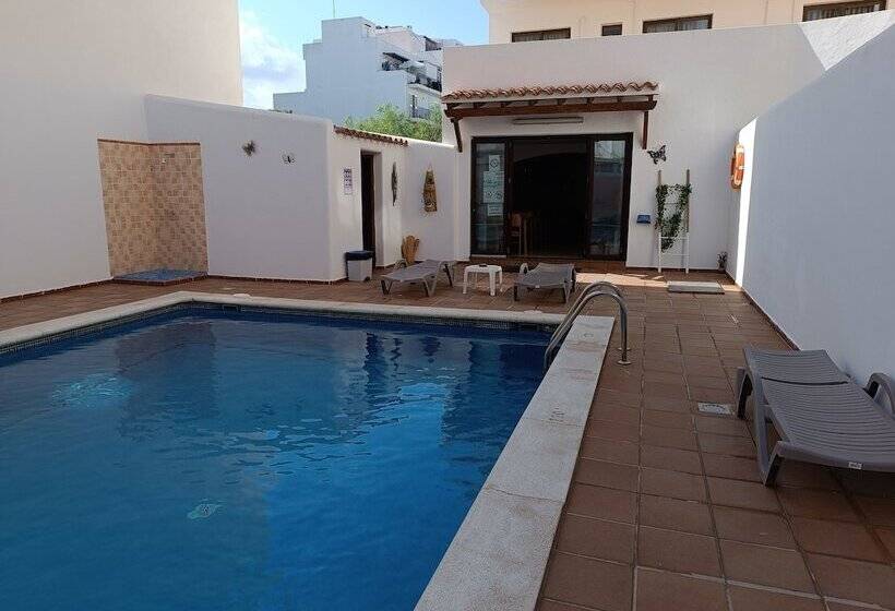 هتل Hostal Horizonte