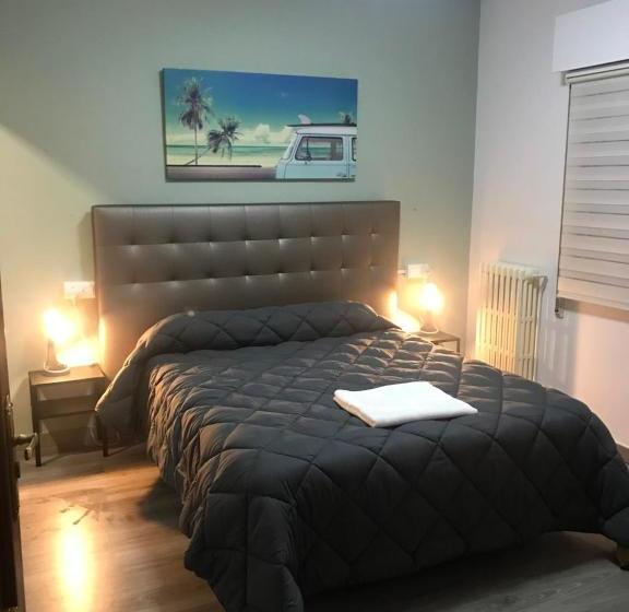 ホテル Hostal Imperio