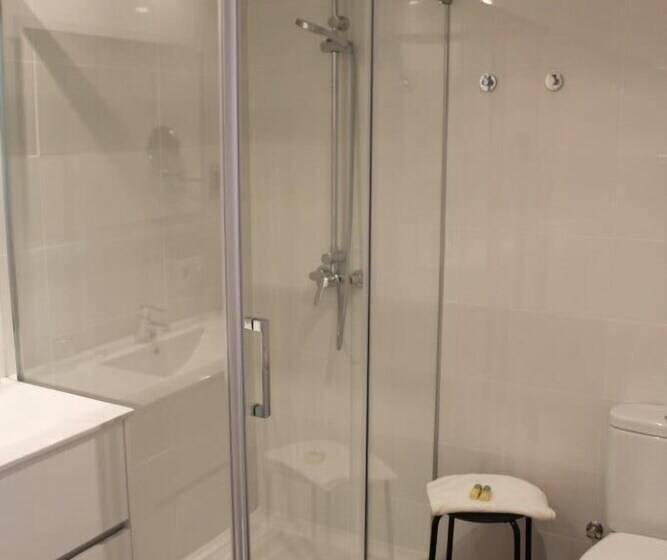 בית מלון כפרי Hostal Jakiton