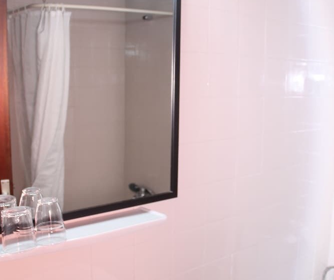 בית מלון כפרי Hostal Jakiton