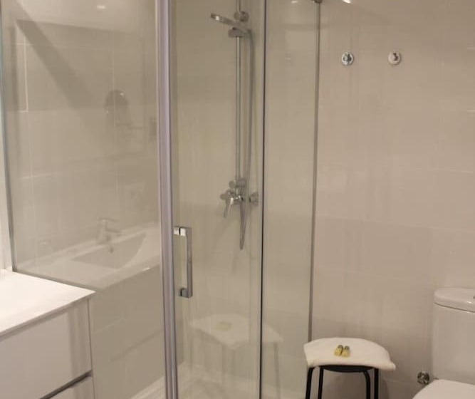 בית מלון כפרי Hostal Jakiton