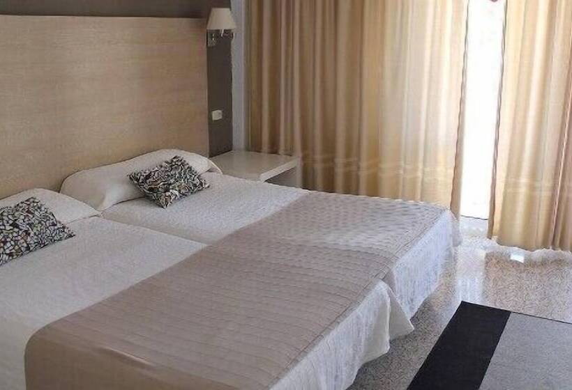 בית מלון כפרי Hostal Jakiton