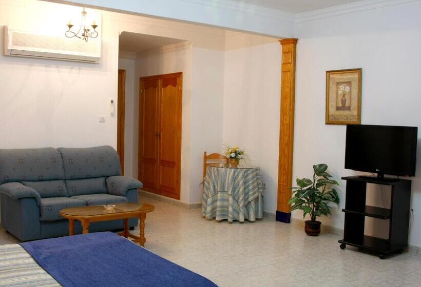 Отель Hostal La Noria