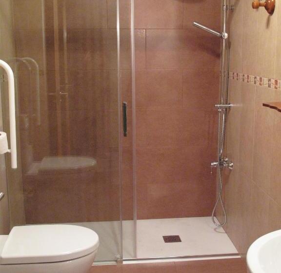 هتل Hostal La Provinciana