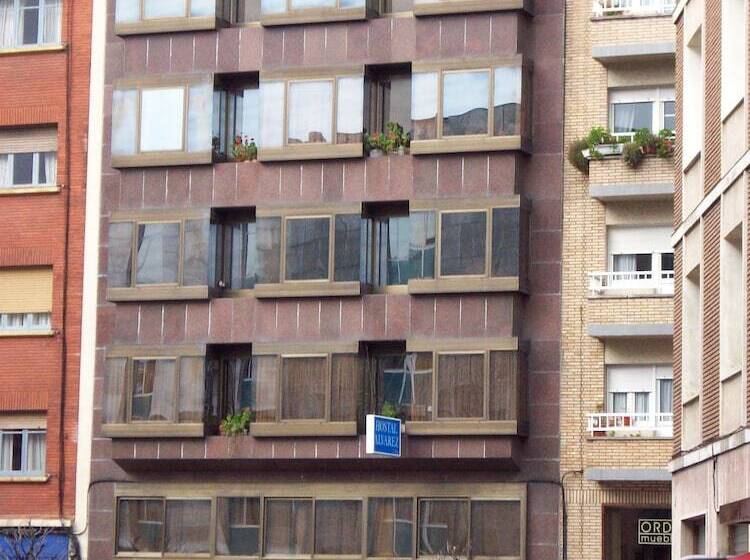 هتل Hostal álvarez