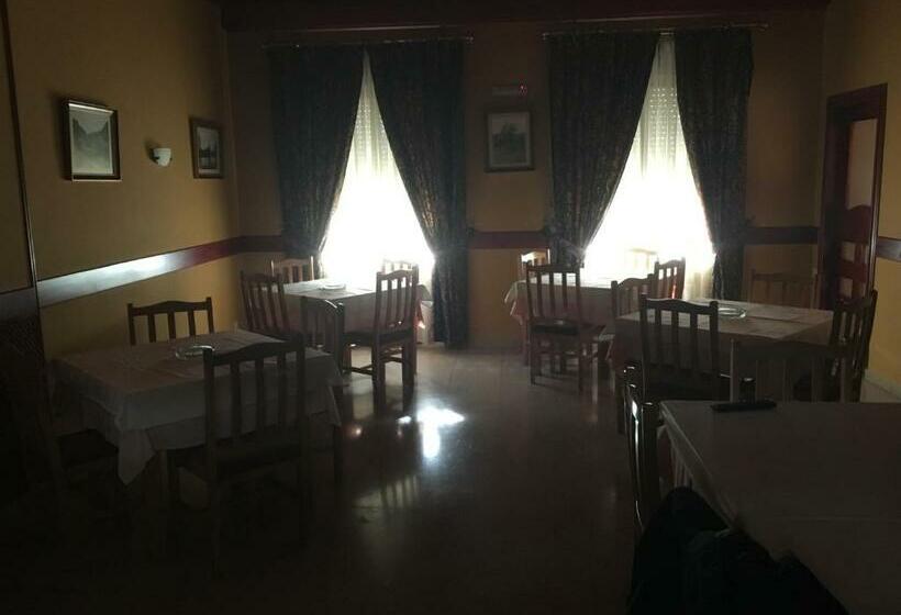 酒店 Hostal Moraleda