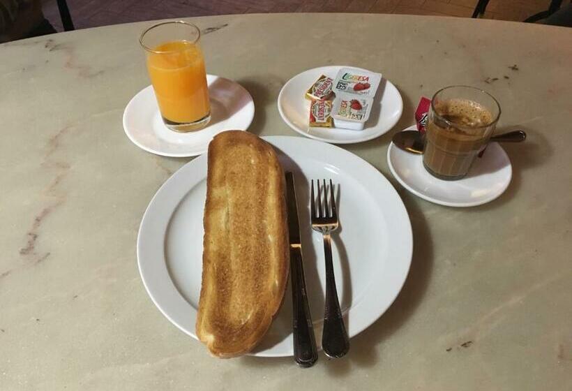 酒店 Hostal Moraleda