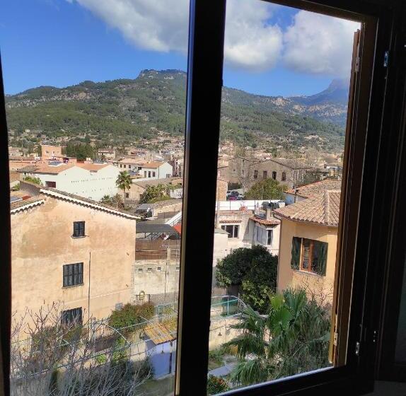 בית מלון כפרי Hostal Nadal