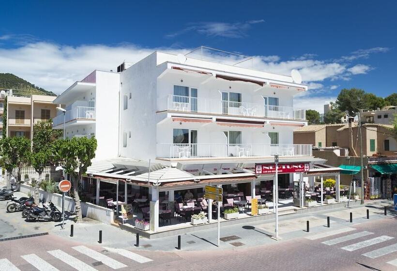 ホテル Hostal Neptuno