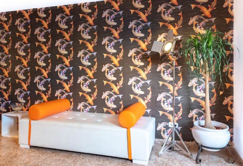 ホテル Hostal Neptuno