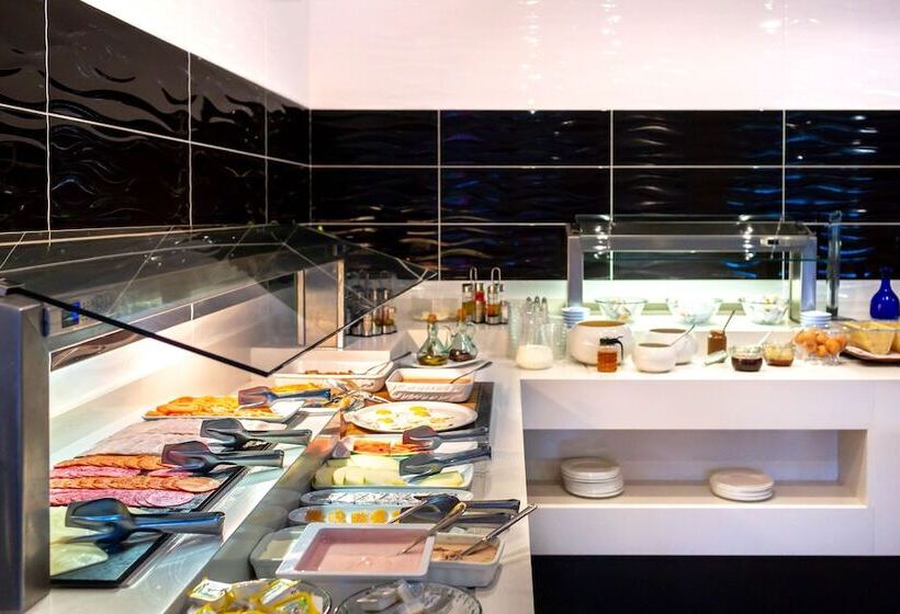 ホテル Hostal Neptuno