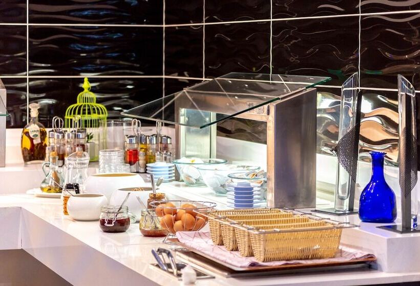 ホテル Hostal Neptuno