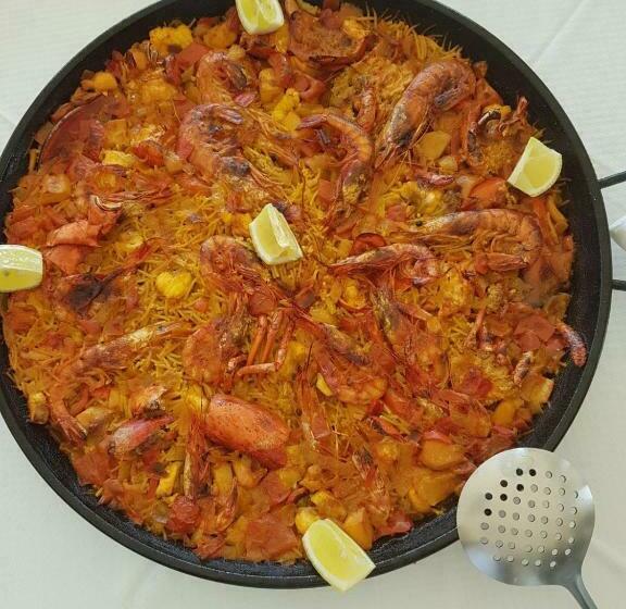 호텔 Hostal Restaurante Playa