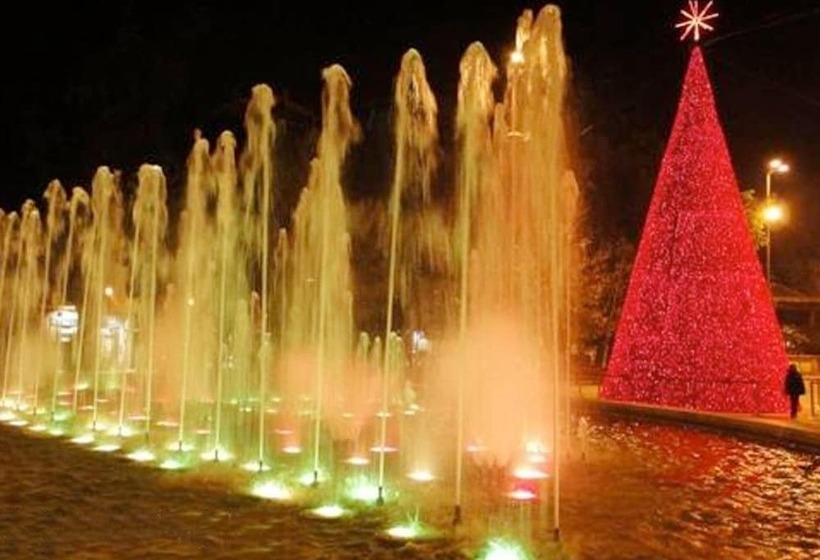 Отель Hostal Rey Teodomiro