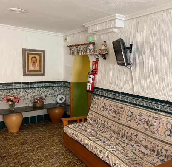 酒店 Hostal Rosaleda