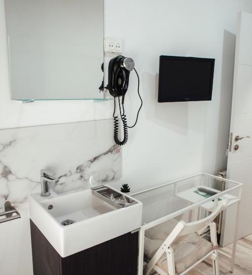 בית מלון כפרי Hostal Ruta De Francia