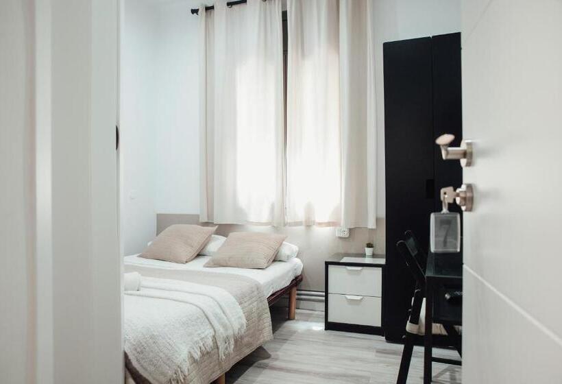 בית מלון כפרי Hostal Ruta De Francia