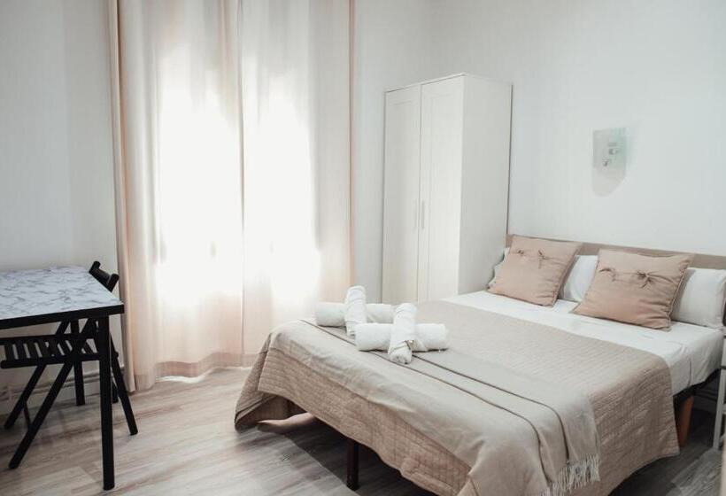 בית מלון כפרי Hostal Ruta De Francia