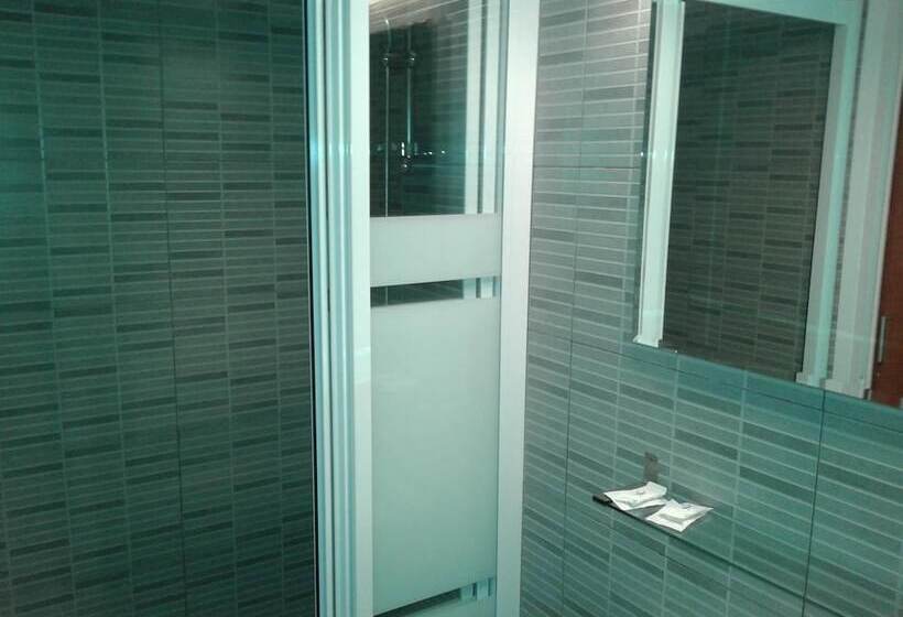 בית מלון כפרי Hostal Ruta De Francia