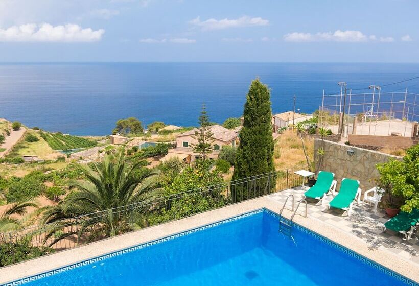 ホテル Hostal Sa Baronia