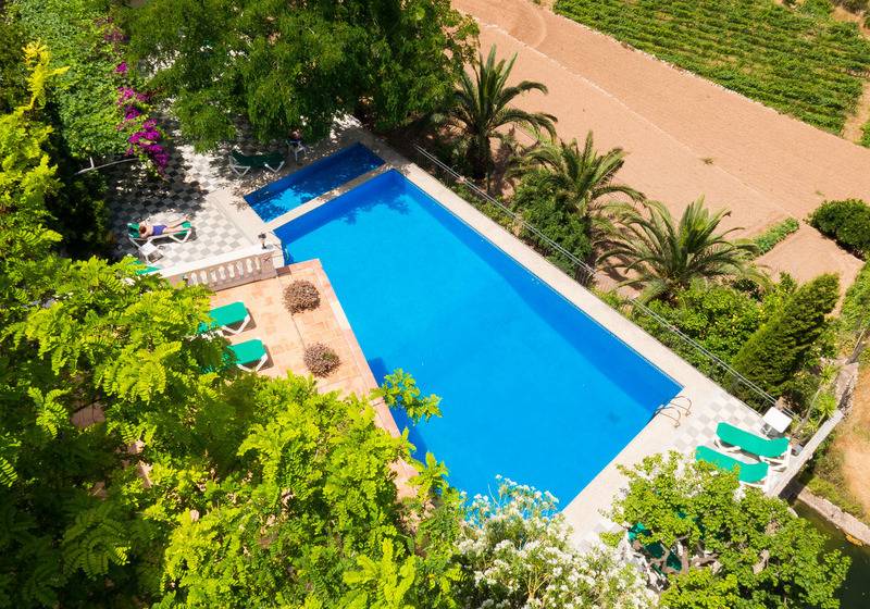 ホテル Hostal Sa Baronia