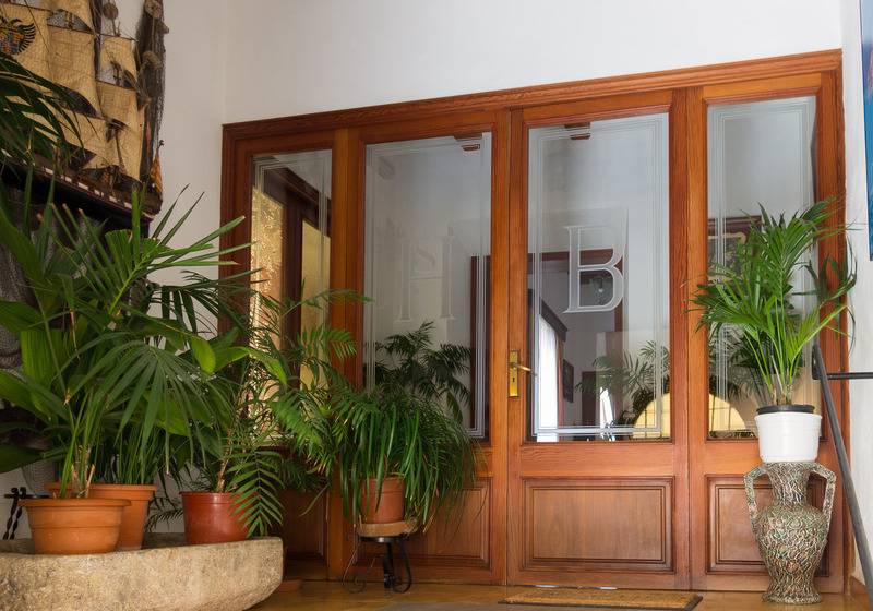 ホテル Hostal Sa Baronia