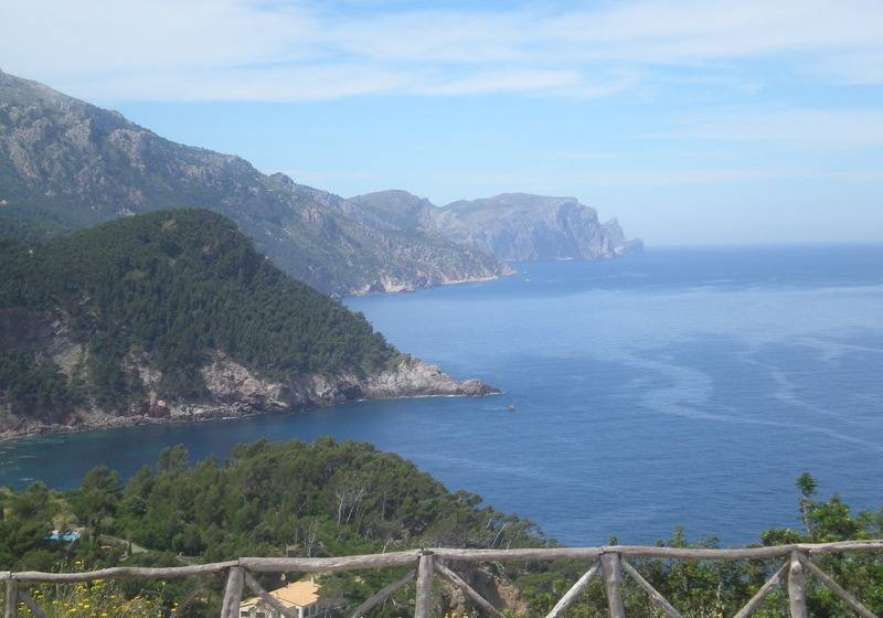 ホテル Hostal Sa Baronia