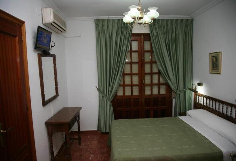 בית מלון כפרי Hostal Santa Barbara
