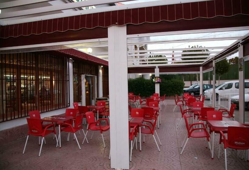 בית מלון כפרי Hostal Santa Barbara