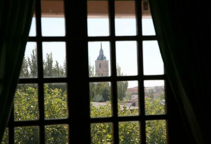 בית מלון כפרי Hostal Santa Barbara