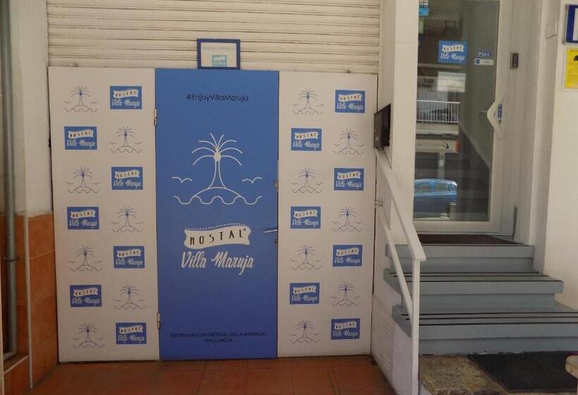 فندق Hostal Villa Maruja